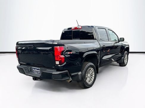 Used 2023 Chevrolet Colorado LT w/ LT Convenience Package II AWD/4WD image 9