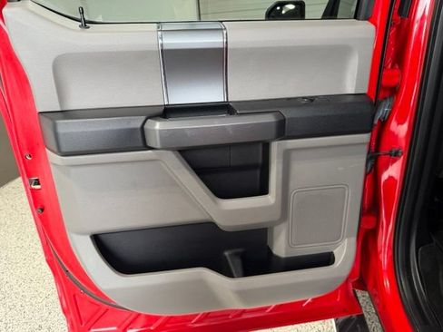 Used 2018 Ford F150 XLT w/ Equipment Group 302A Luxury AWD/4WD image 25