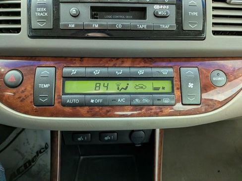 Used 2003 Toyota Camry LE image 16