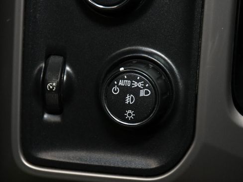 Used 2019 GMC Sierra 2500 Denali w/ Duramax Plus Package AWD/4WD image 21
