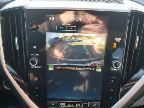 Used 2025 Subaru Ascent Premium image 43