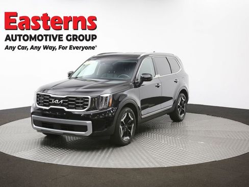 Used 2025 Kia Telluride S AWD/4WD image 55