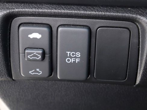 Used 2005 Honda Accord EX-L image 45