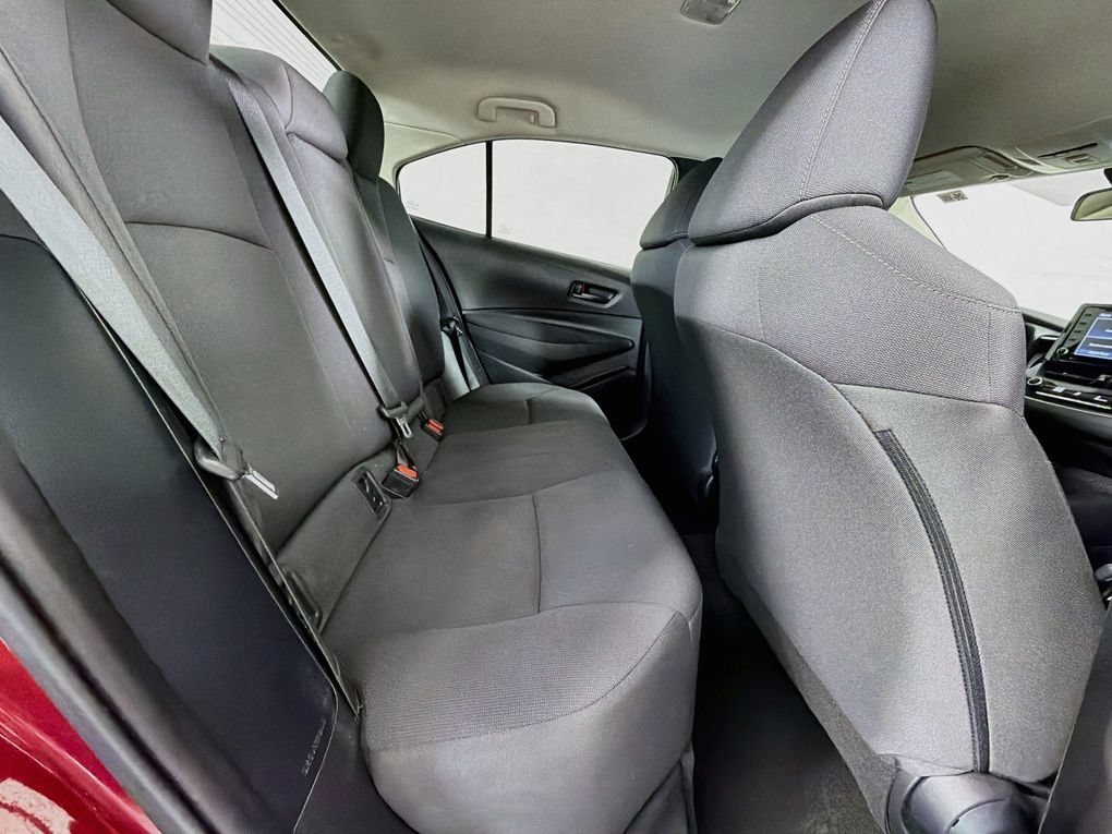 Used 2022 Toyota Corolla LE w/ LE Convenience Package FWD image 26