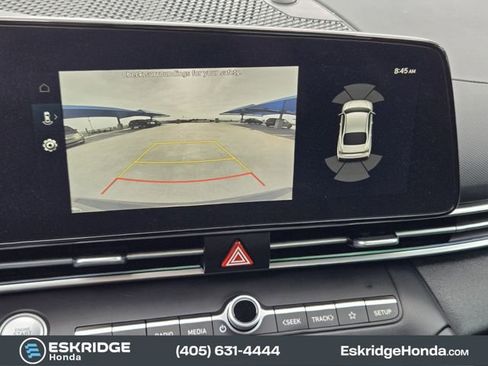 Used 2024 Hyundai Elantra Limited FWD image 19