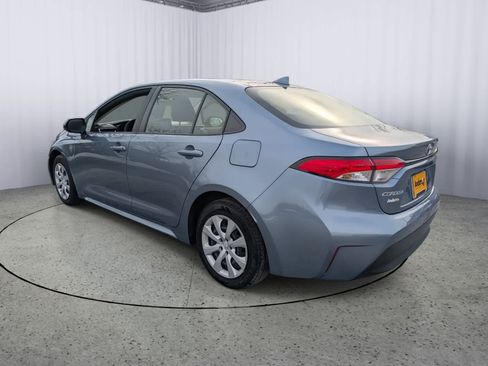 Used 2023 Toyota Corolla LE image 4