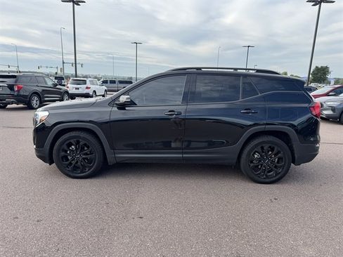 Used 2021 GMC Terrain SLT w/ Elevation Edition AWD/4WD image 6