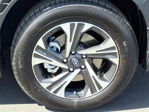 Certified 2026 Subaru Crosstrek 2.0i Premium AWD/4WD image 9