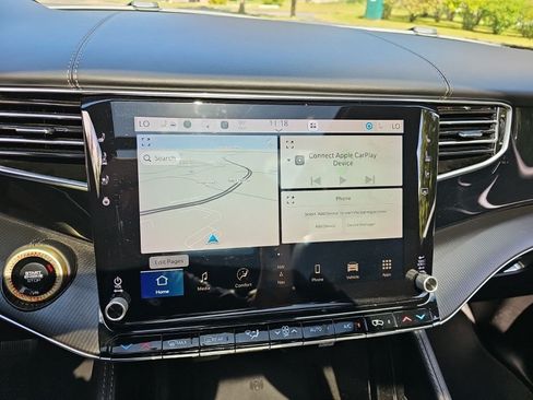 Used 2024 Jeep Grand Wagoneer L Series II w/ Quick Order Packagew 28T AWD/4WD image 23