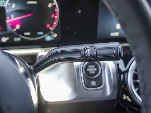 New 2026 Mercedes-Benz GLB 250 4MATIC image 22