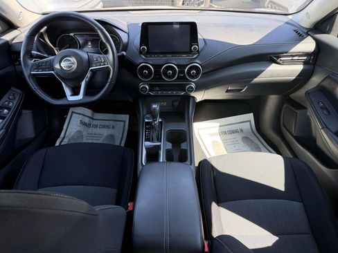 Used 2020 Nissan Sentra SV FWD image 10