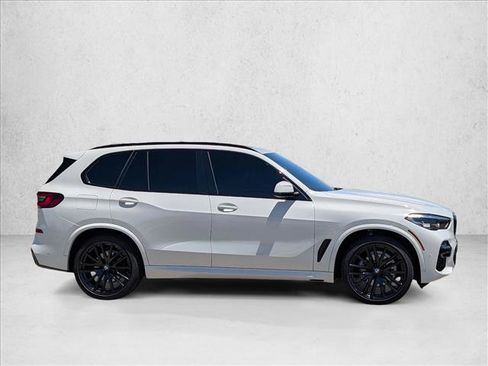 Used 2021 BMW X5 sDrive40i w/ M Sport Package RWD image 4