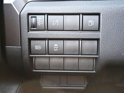 New 2026 Toyota 4Runner SR5 AWD/4WD image 24