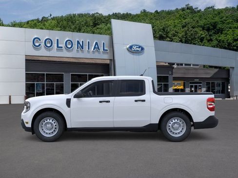 New 2026 Ford Maverick XL image 3