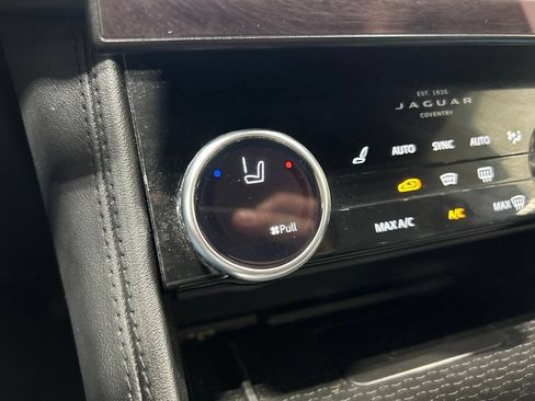 Used 2021 Jaguar F-PACE S AWD/4WD image 25