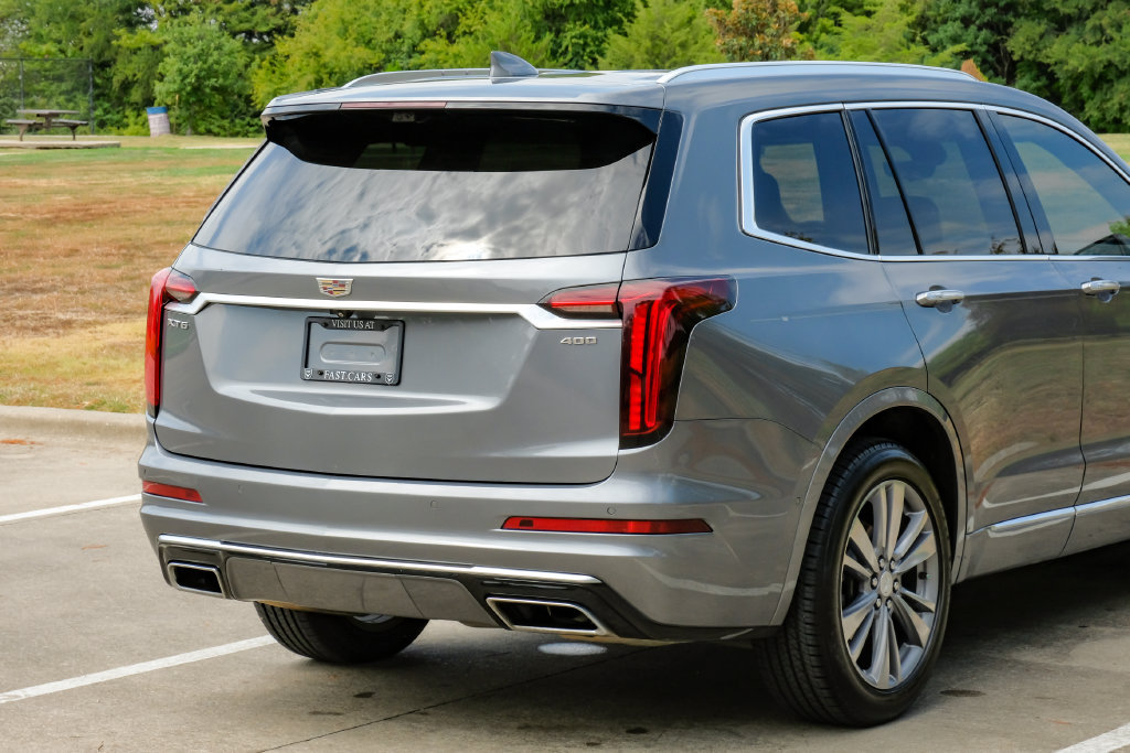 Used 2020 Cadillac XT6 Premium Luxury FWD image 13