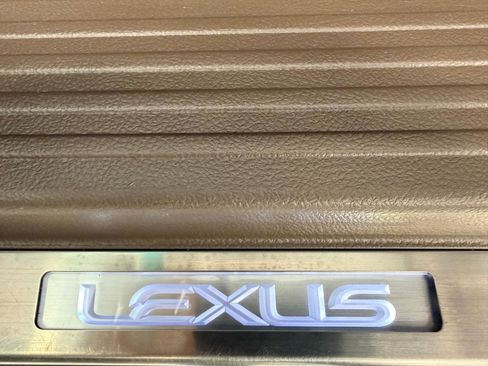 Used 2015 Lexus GX 460 Luxury AWD/4WD image 17