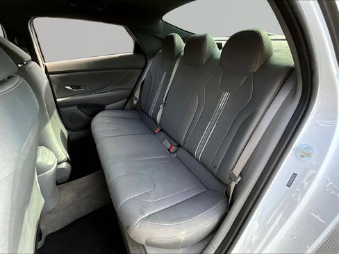 Used 2021 Hyundai Elantra SEL w/ Cargo Package FWD image 21