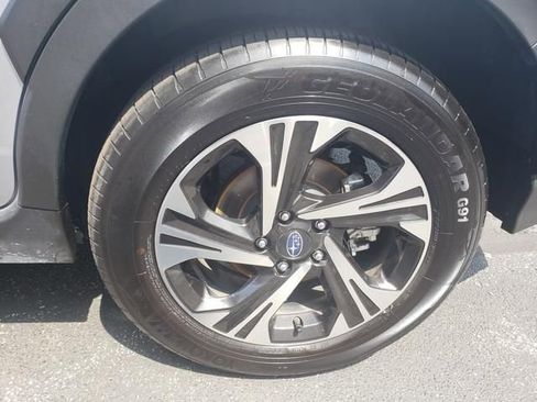 Used 2024 Subaru Crosstrek 2.0i Premium image 20