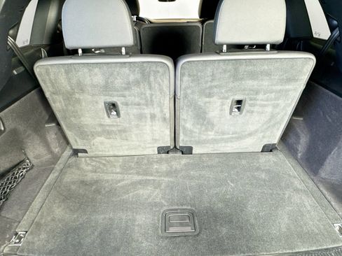 Used 2025 Audi Q7 3.0T Premium Plus image 25
