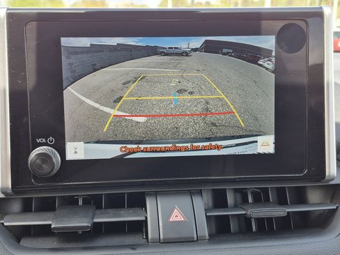 Used 2024 Toyota RAV4 XLE image 30