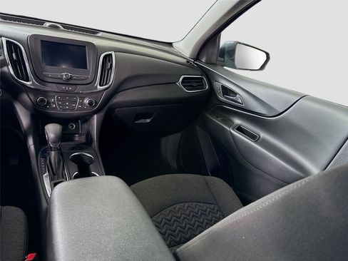 Used 2023 Chevrolet Equinox LT AWD/4WD image 15