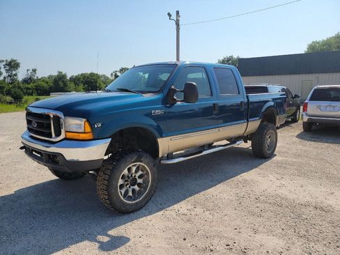Used 2000 Ford F250 Lariat image 4