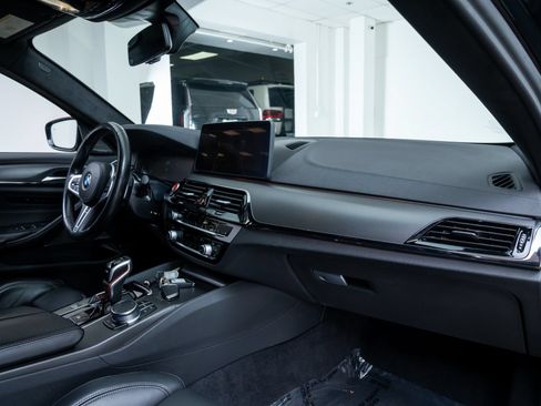 Used 2022 BMW M5 w/ Competition Package AWD/4WD image 30