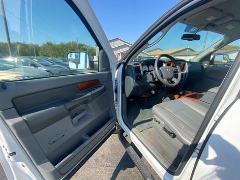 Used 2006 Dodge Ram 3500 Truck Laramie image 17