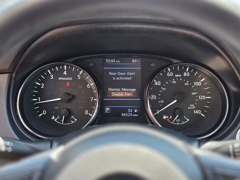 Used 2020 Nissan Rogue Sport SV FWD image 30