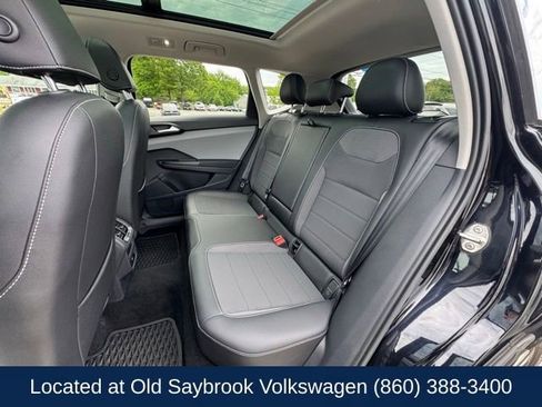 Certified 2023 Volkswagen Taos SE w/ Panoramic Sunroof Package AWD/4WD image 11