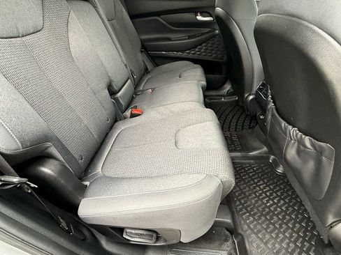 Used 2022 Hyundai Santa Fe SEL w/ Convenience Package image 11