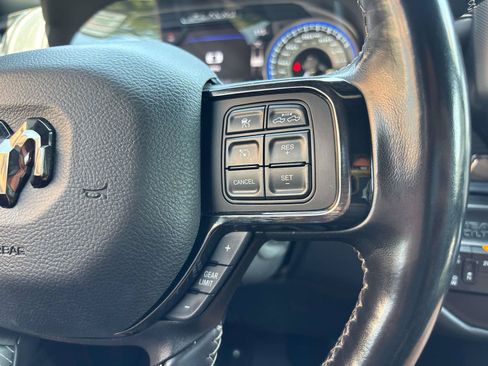 Used 2022 RAM 2500 Limited AWD/4WD image 28