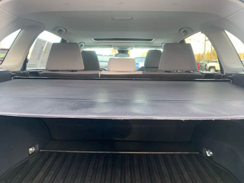 Used 2019 Toyota RAV4 XLE image 41