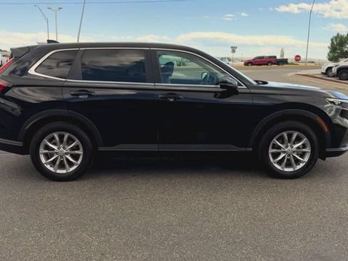 Used 2025 Honda CR-V EX-L image 9