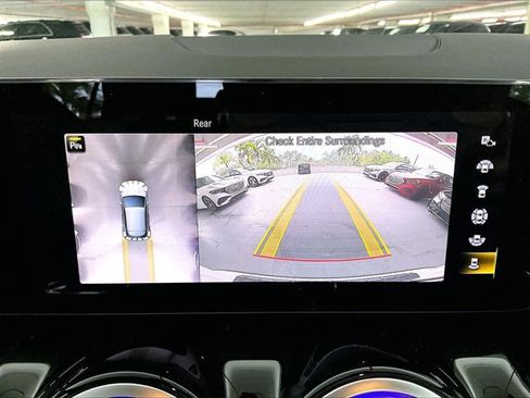 Certified 2023 Mercedes-Benz GLA 250 4MATIC image 23