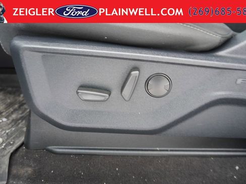 Used 2022 Ford F150 XLT w/ Equipment Group 302A High AWD/4WD image 17