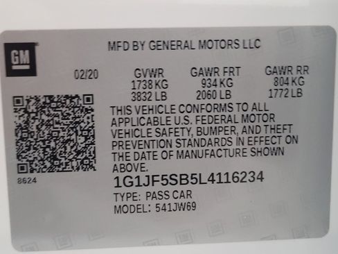 Used 2020 Chevrolet Sonic Premier FWD image 33