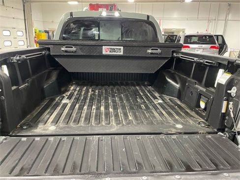 Used 2023 Toyota Tacoma TRD Sport image 24