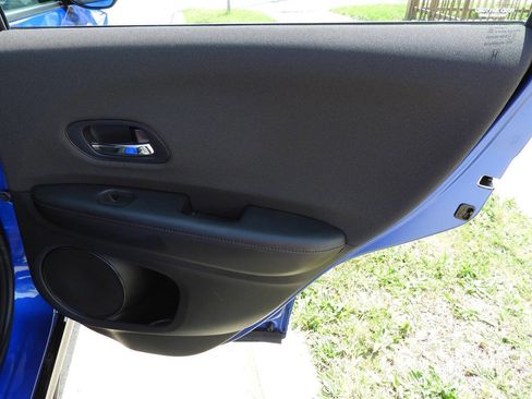 Used 2019 Honda HR-V Sport image 30