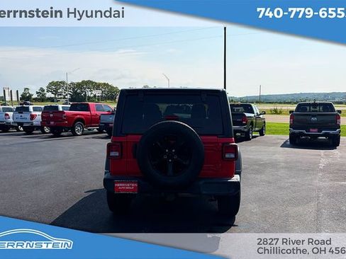 Used 2022 Jeep Wrangler Unlimited Sport AWD/4WD image 27