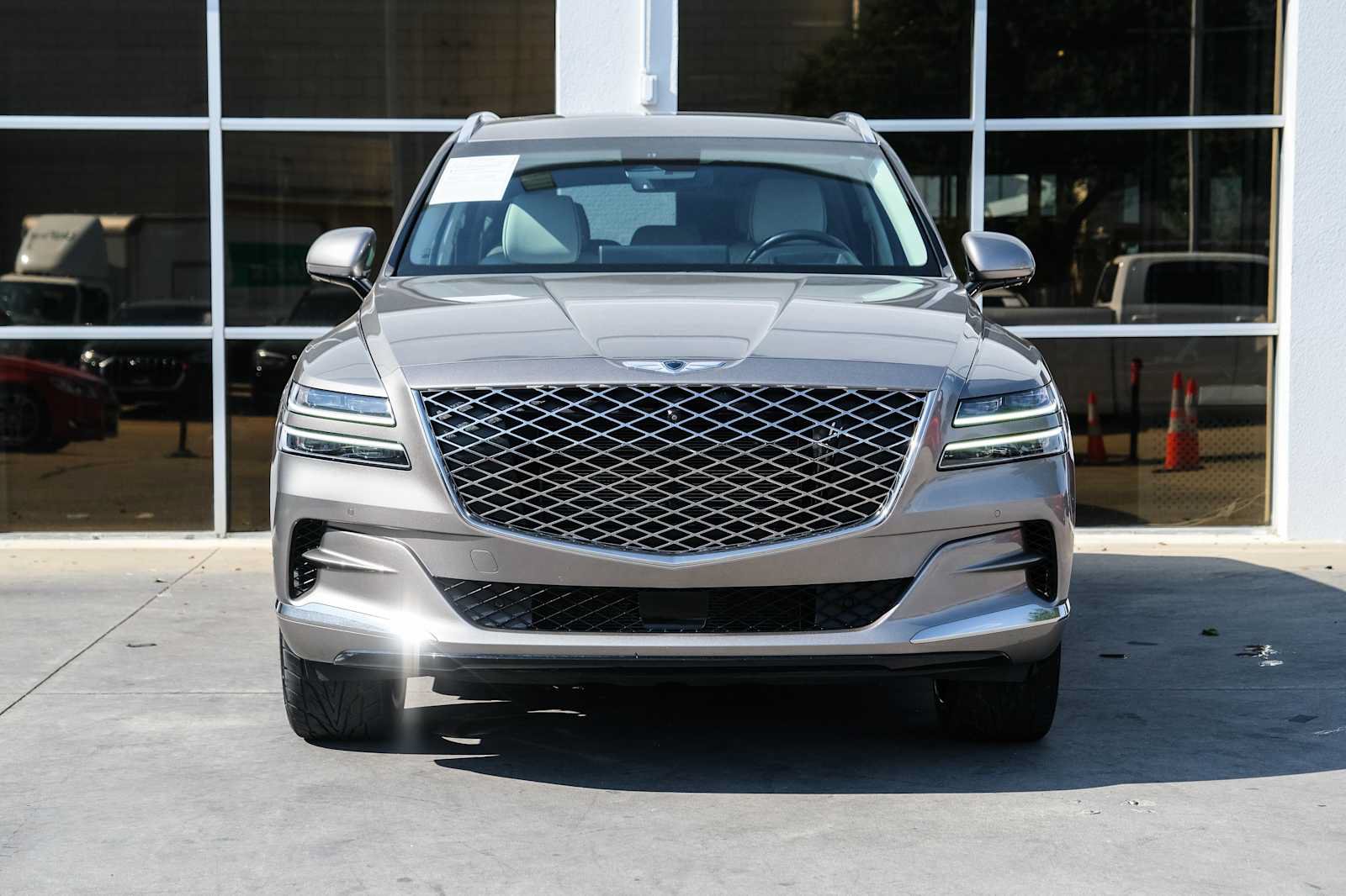 Used 2021 Genesis GV80 2.5T w/ Prestige Package 04 AWD/4WD image 2