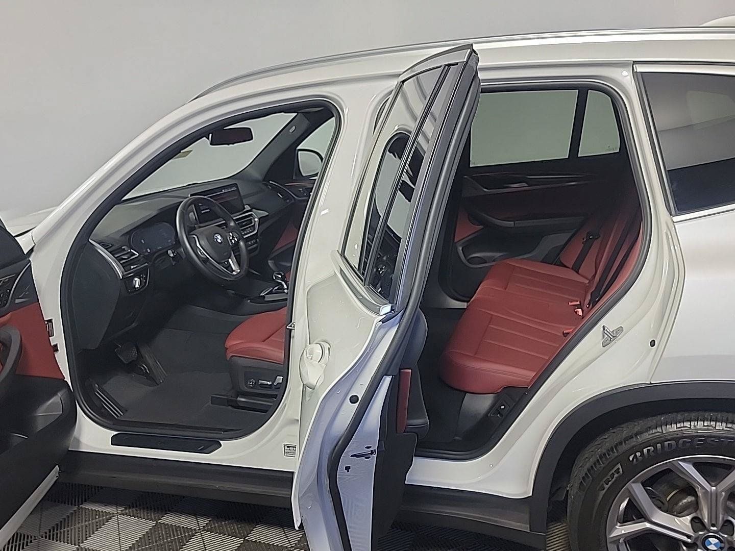 Used 2022 BMW X3 xDrive30i w/ Premium Package 2 AWD/4WD image 16