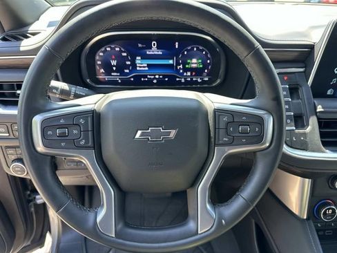 Used 2023 Chevrolet Tahoe Z71 w/ Z71 Off-Road Package AWD/4WD image 29