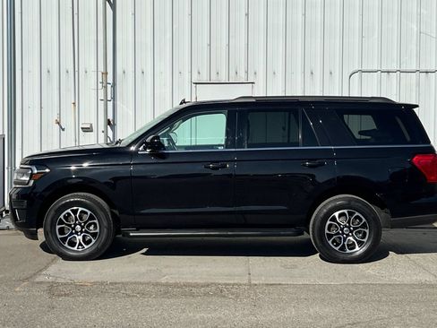 Certified 2024 Ford Expedition XLT AWD/4WD image 7