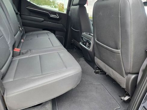 Used 2023 GMC Sierra 1500 SLT w/ SLT Premium Package image 17