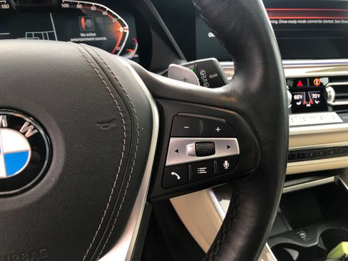 Used 2021 BMW X5 xDrive40i w/ Executive Package image 11