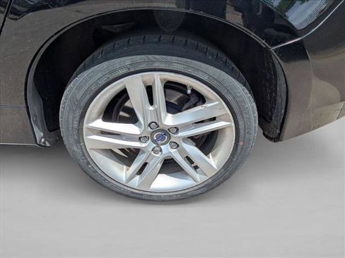 Used 2014 Volvo S60 T5 FWD image 9