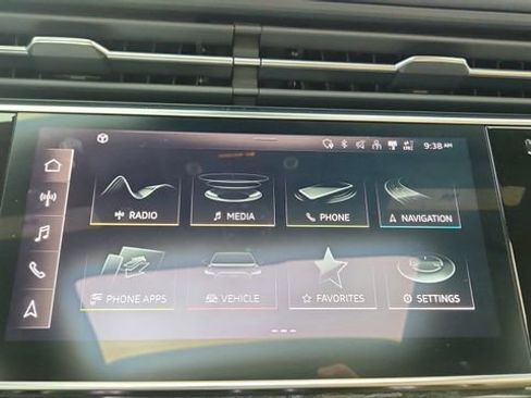 Used 2021 Audi Q8 Prestige w/ Prestige Package image 48