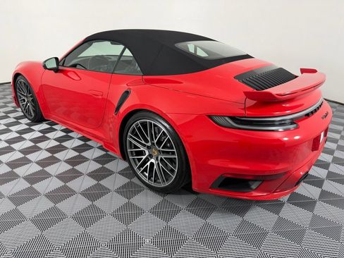 Certified 2025 Porsche 911 Turbo AWD/4WD image 3